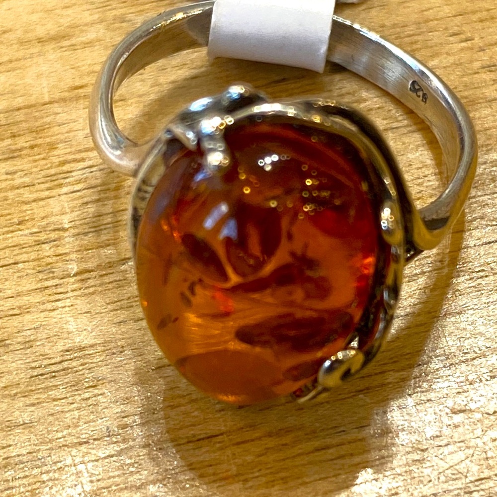 Genuine Amber Ring🌺 size 7